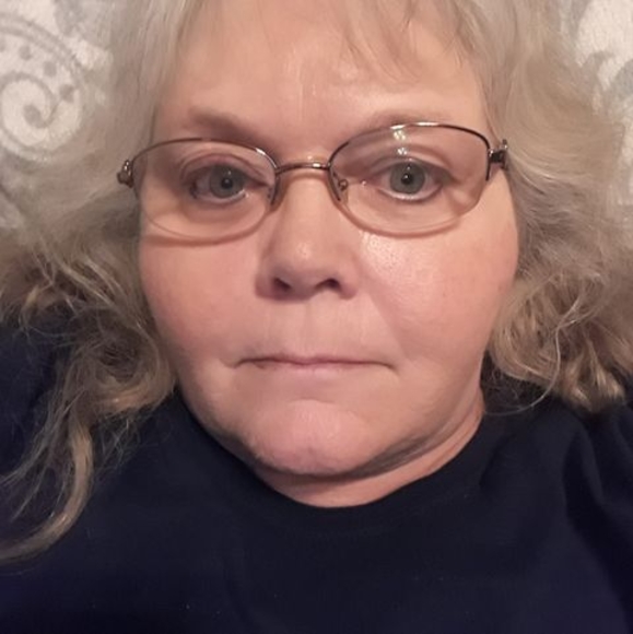 Meet your Posher, Kathy - Picture 1 of 1